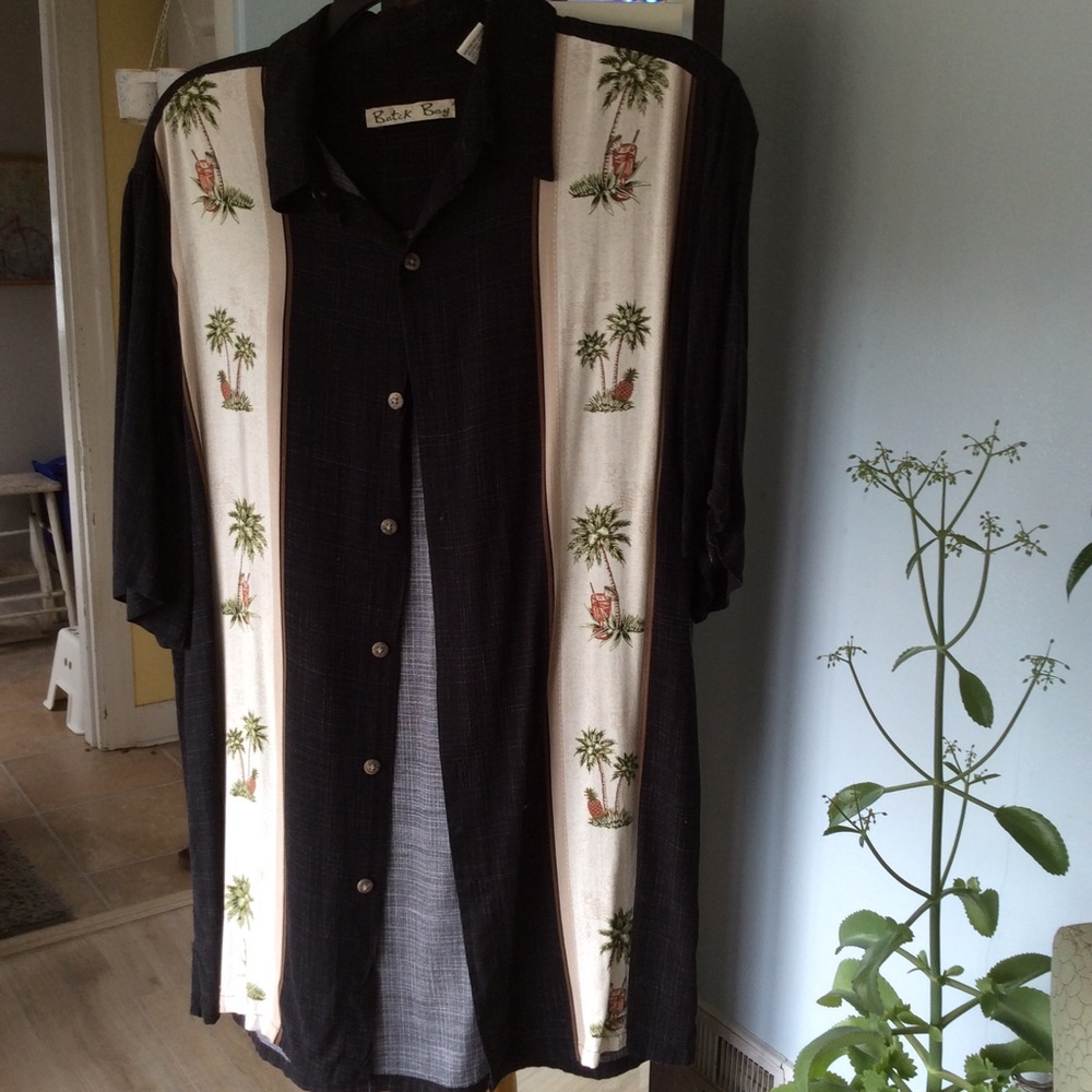Bundle 2/$5 SHIRT